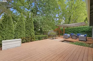 1298 NE Lilac Ct, Hillsboro, OR 97124 - Photo 22