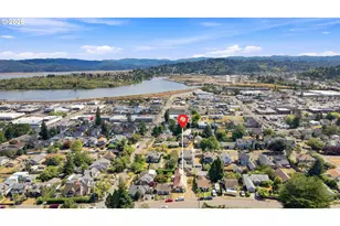 824 S 7th St, Coos Bay, OR 97420 - Photo 48