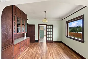 824 S 7th St, Coos Bay, OR 97420 - Photo 10