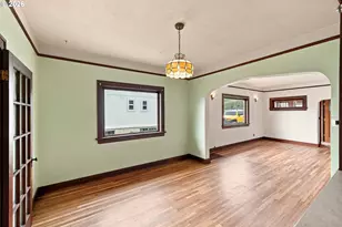 824 S 7th St, Coos Bay, OR 97420 - Photo 16