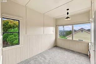824 S 7th St, Coos Bay, OR 97420 - Photo 24