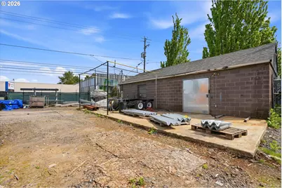 2706 NE Columbia Blvd, Portland, OR 97211 - Photo 22