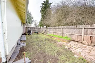 556 Cinderella Loop, Eugene, OR 97404 - Photo 26