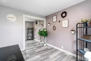 1051 W Oak St, Lebanon, OR 97355 - Photo 10