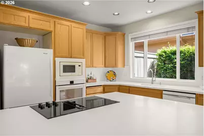 15748 NW Claremont Dr, Portland, OR 97229 - Photo 8
