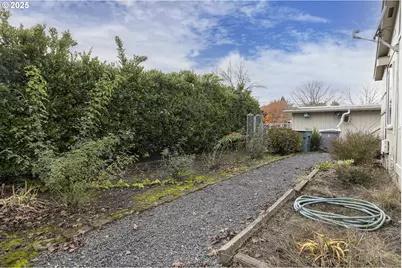 1156 SW Westvale St, McMinnville, OR 97128 - Photo 28