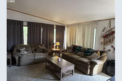 590 NE Spring St, White Salmon, WA 98672 - Photo 12