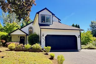 11840 SE Timber Valley Dr, Happy Valley, OR 97086 - Photo 1
