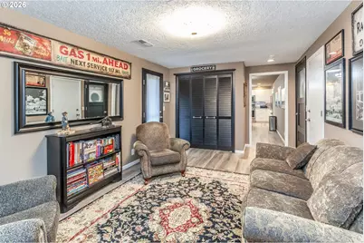 15065 SE Brightwood Ave, Milwaukie, OR 97267 - Photo 12