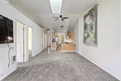 702 Benjamin Ave, Cottage Grove, OR 97424 - Photo 8