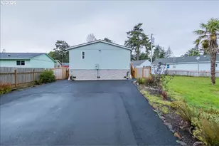 6289 SW Jetty Ave, Lincoln City, OR 97367 - Photo 4