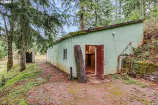 3805 Briar Knob Loop, Scotts Mills, OR 97375 - Photo 30