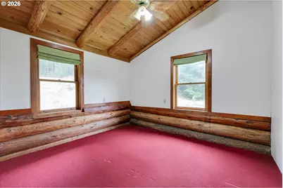 3805 Briar Knob Loop, Scotts Mills, OR 97375 - Photo 16