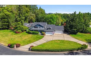 161 River Club Dr, Roseburg, OR 97471 - Photo 2