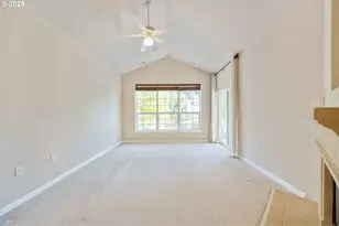 6840 Summerlinn Way, West Linn, OR 97068 - Photo 4