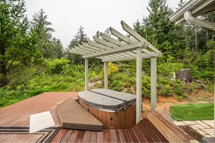 95715 Pinewood Ln, Brookings, OR 97415 - Photo 42