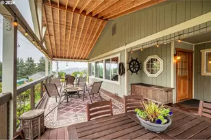 95715 Pinewood Ln, Brookings, OR 97415 - Photo 6