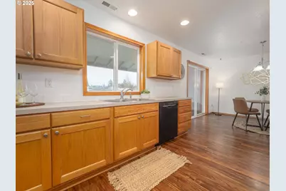 402 E Washington St, Carlton, OR 97111 - Photo 20