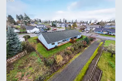 402 E Washington St, Carlton, OR 97111 - Photo 36