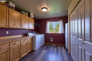 76014 Hwy 82, Elgin, OR 97827 - Photo 14