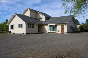 76014 Hwy 82, Elgin, OR 97827 - Photo 2