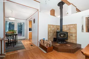 80 NE Keene Ave, Depoe Bay, OR 97341 - Photo 16