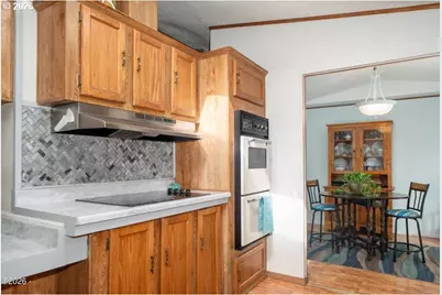 80 NE Keene Ave, Depoe Bay, OR 97341 - Photo 22