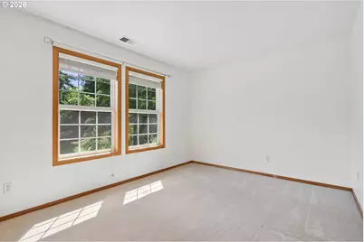 25560 NW Linnea Dr, Hillsboro, OR 97124 - Photo 32