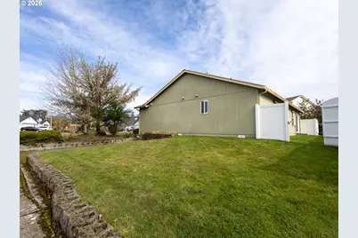 14703 NW 7th Pl, Vancouver, WA 98685 - Photo 28