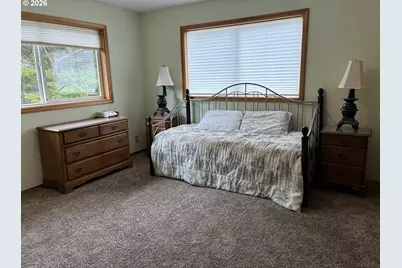 2701 NW Parker Ave, Waldport, OR 97394 - Photo 24
