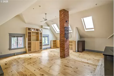 2566 NW Lovejoy St #6, Portland, OR 97210 - Photo 18