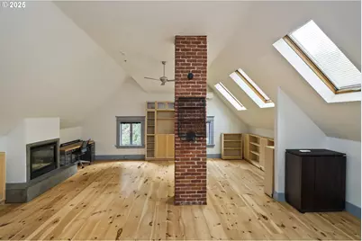 2566 NW Lovejoy St #6, Portland, OR 97210 - Photo 12