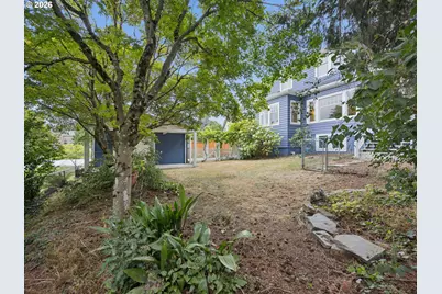 6154 SE Taylor Ct, Portland, OR 97215 - Photo 42