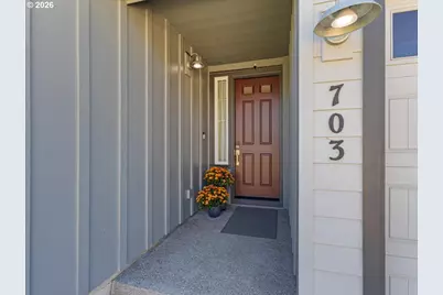 703 N 34th Ter, Cornelius, OR 97124 - Photo 4