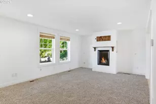 439 Vista Ridge Ct, Gaston, OR 97119 - Photo 8