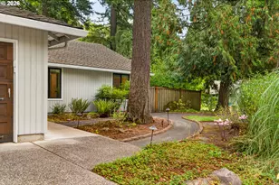 3715 Division Ct, Lake Oswego, OR 97035 - Photo 4