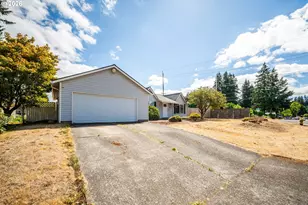 2403 NE 92nd Ave, Vancouver, WA 98662 - Photo 2
