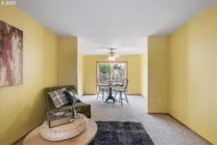 1318 NE Grandhaven St, McMinnville, OR 97128 - Photo 14