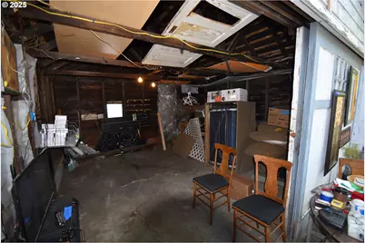 309 W 7th St, The Dalles, OR 97058 - Photo 18