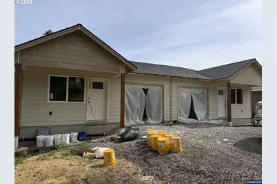 1710 Cedar St, Sweet Home, OR 97386 - Photo 1