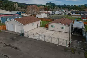 150 N 11th St, Lakeside, OR 97449 - Photo 36