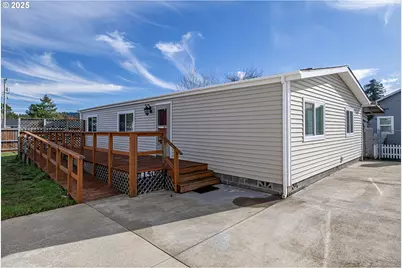 150 N 11th St, Lakeside, OR 97449 - Photo 2