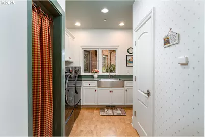 9009 SE Eola Hills Rd, Amity, OR 97101 - Photo 26