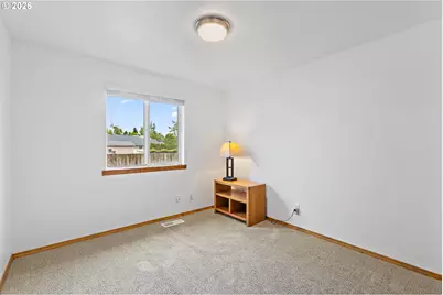 4451 Ocean Ave NE, Salem, OR 97301 - Photo 24