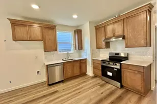 1836 NW 17th Pl, Battle Ground, WA 98604 - Photo 2