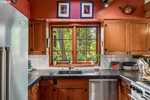 1026 Troon Rd, Lake Oswego, OR 97034 - Photo 30