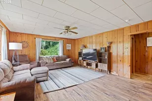 1140 Hidden Valley Rd, Toledo, OR 97391 - Photo 12