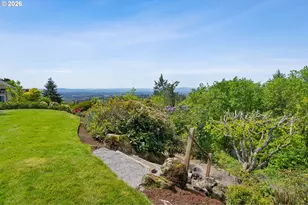 2505 NW Pinnacle Dr, Portland, OR 97229 - Photo 40