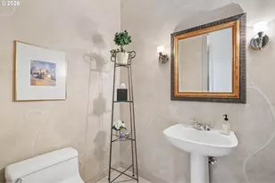2505 NW Pinnacle Dr, Portland, OR 97229 - Photo 30