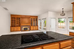 16775 SW Springwater Ln, Beaverton, OR 97006 - Photo 18